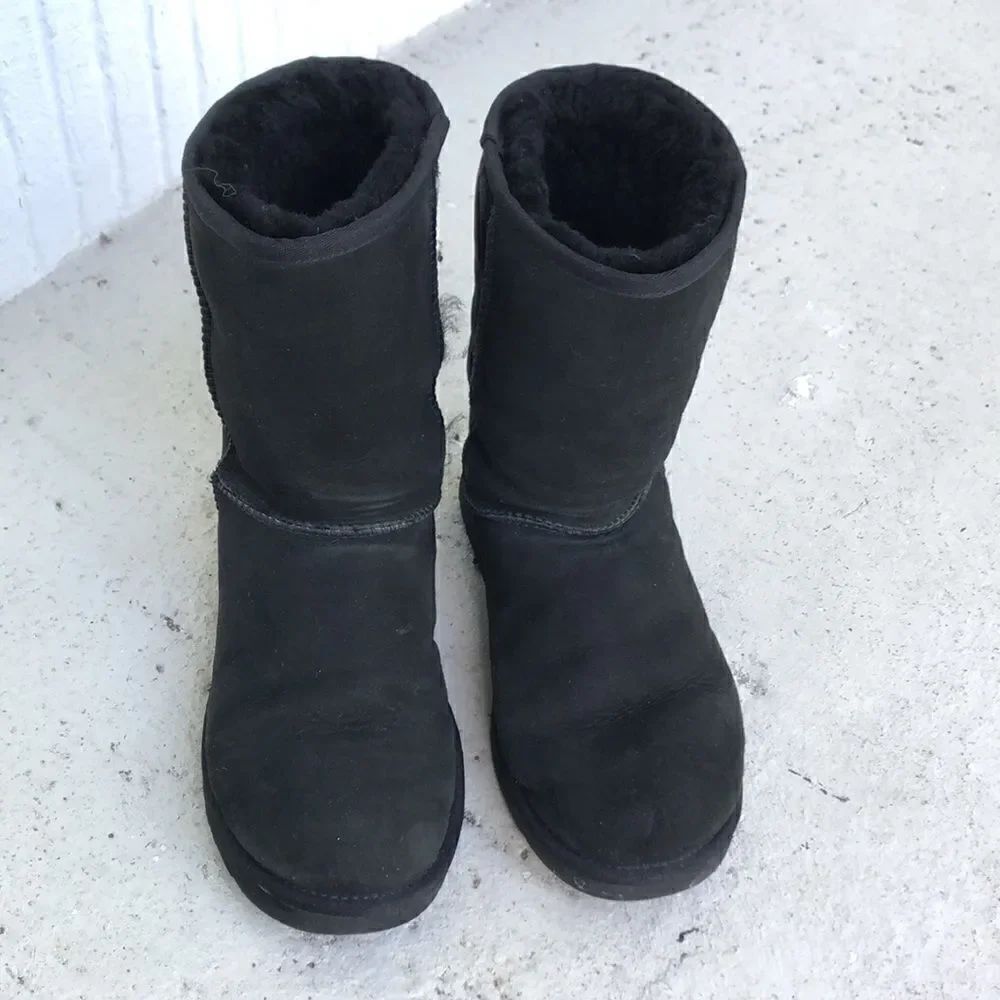Tularosa UGGs - Picture 3 of 10